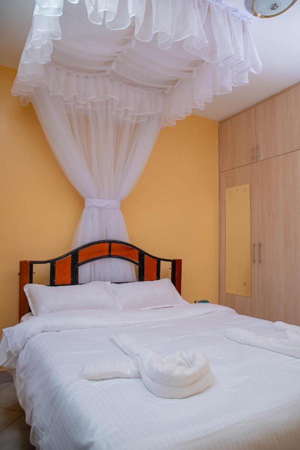 Cla Bnb Bed & Breakfast Kisumu Exterior photo